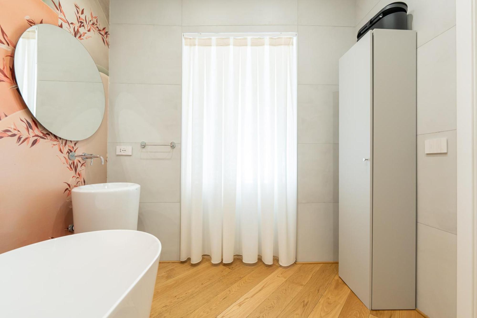 Aristocrat Chiaia Bridge Apartment Napoli Ngoại thất bức ảnh